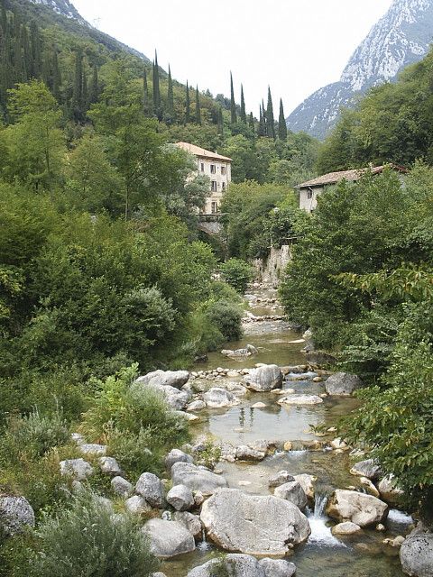 valle delle cartiere